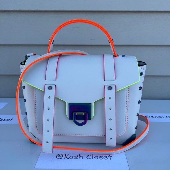 Michael Kors Manhattan Satchel Medium Leather Contrast-Trim Satchel Optic white - Picture 12 of 12